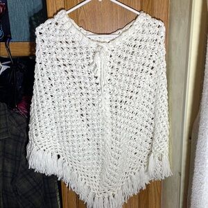 Women Small Poncho Elegant White Crochet Sweater NWOT
